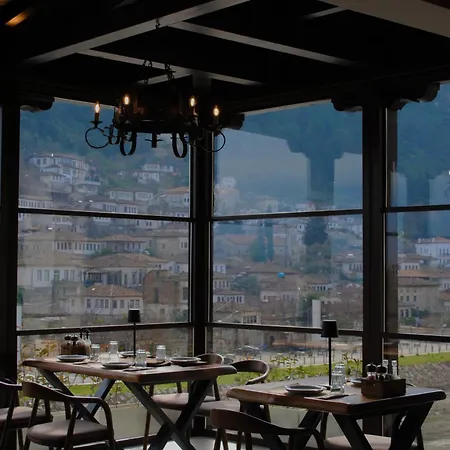 Otel White House & Restaurant - Since 1999 *