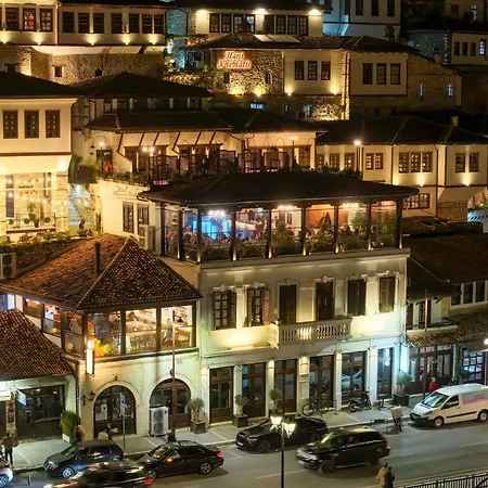 White House & Restaurant - Since 1999 Отель