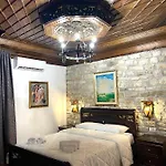 White House & Restaurant - Since 1999 Otel *
