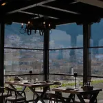 מלון White House & Restaurant - Since 1999 *