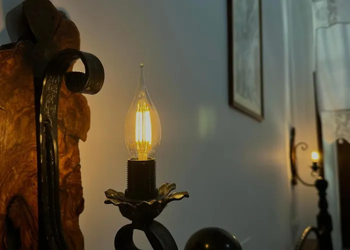 White House & Restaurant - Since 1999 Berat